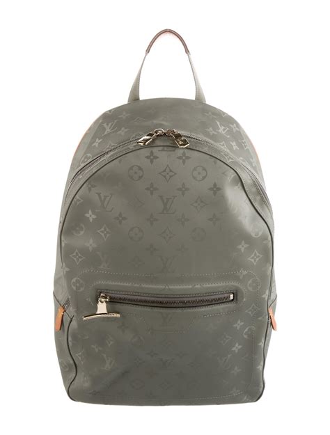 louis vuitton monogram titanium bag